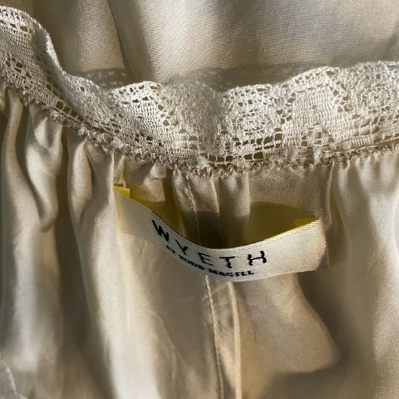 Wyeth by Todd Magill Top Cream Silk Deep V Neck - Picture 4 of 4